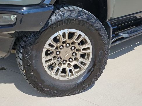 Used 2024 GMC Hummer EV 3X w/ Extreme Off-Road Package image 7