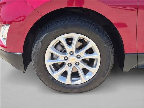 Used 2019 Chevrolet Equinox LT FWD image 23