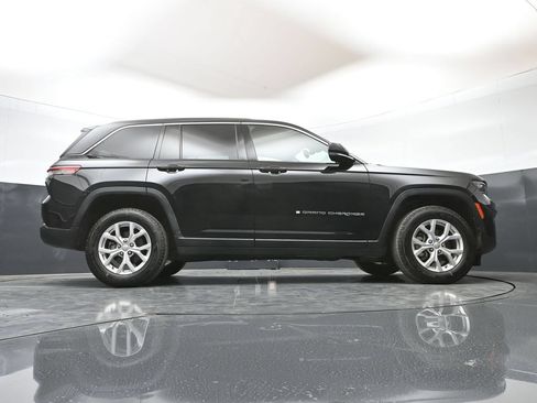 Used 2023 Jeep Grand Cherokee Limited AWD/4WD image 50
