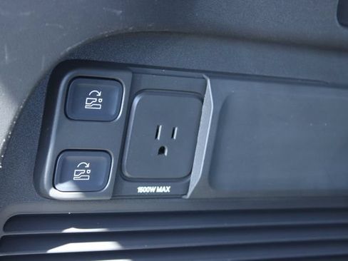 Used 2024 Rivian R1S Adventure AWD/4WD image 57