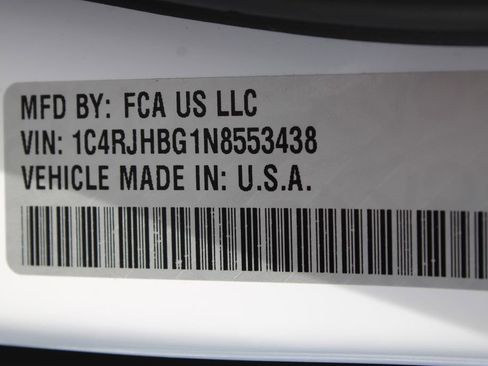 Used 2022 Jeep Grand Cherokee Limited image 52