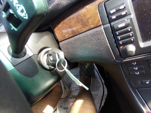 Used 2004 BMW 330Ci Convertible image 64