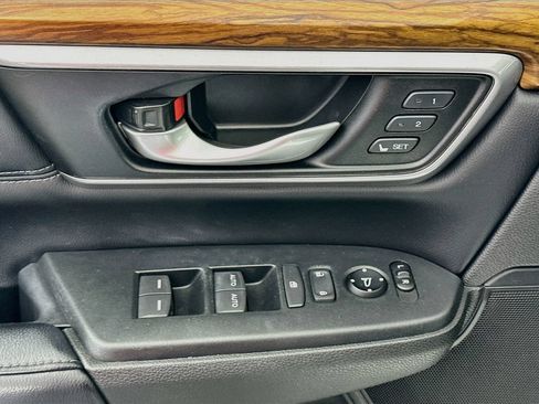 Used 2017 Honda CR-V EX-L image 18