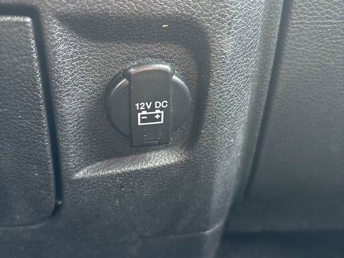Used 2014 RAM 1500 Express AWD/4WD image 15