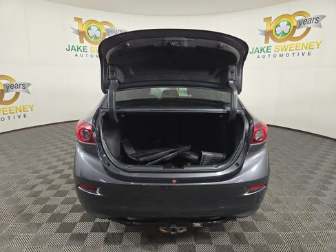 Used 2016 MAZDA MAZDA3 i Sport image 31