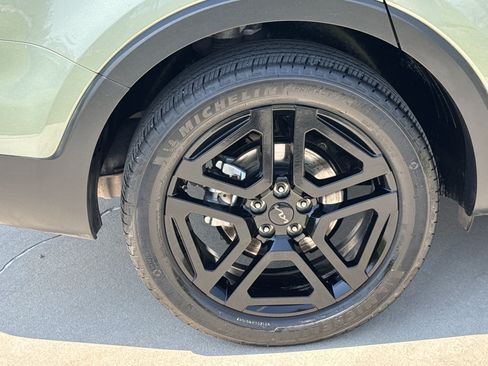 Used 2025 Kia Telluride SX Prestige X-Line AWD/4WD image 12