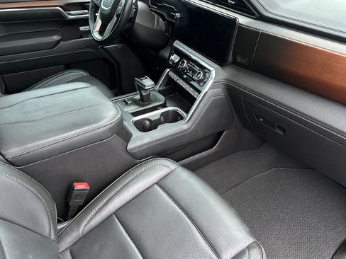 Used 2024 GMC Sierra 1500 Denali w/ Denali Reserve Package image 18