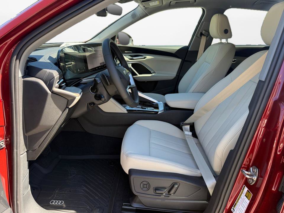 New 2026 Audi Q5 Premium AWD/4WD image 9