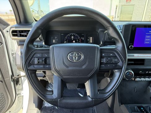 Used 2025 Toyota Tacoma SR5 RWD image 21