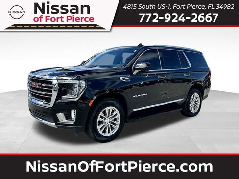 Used 2023 GMC Yukon SLT RWD image 1