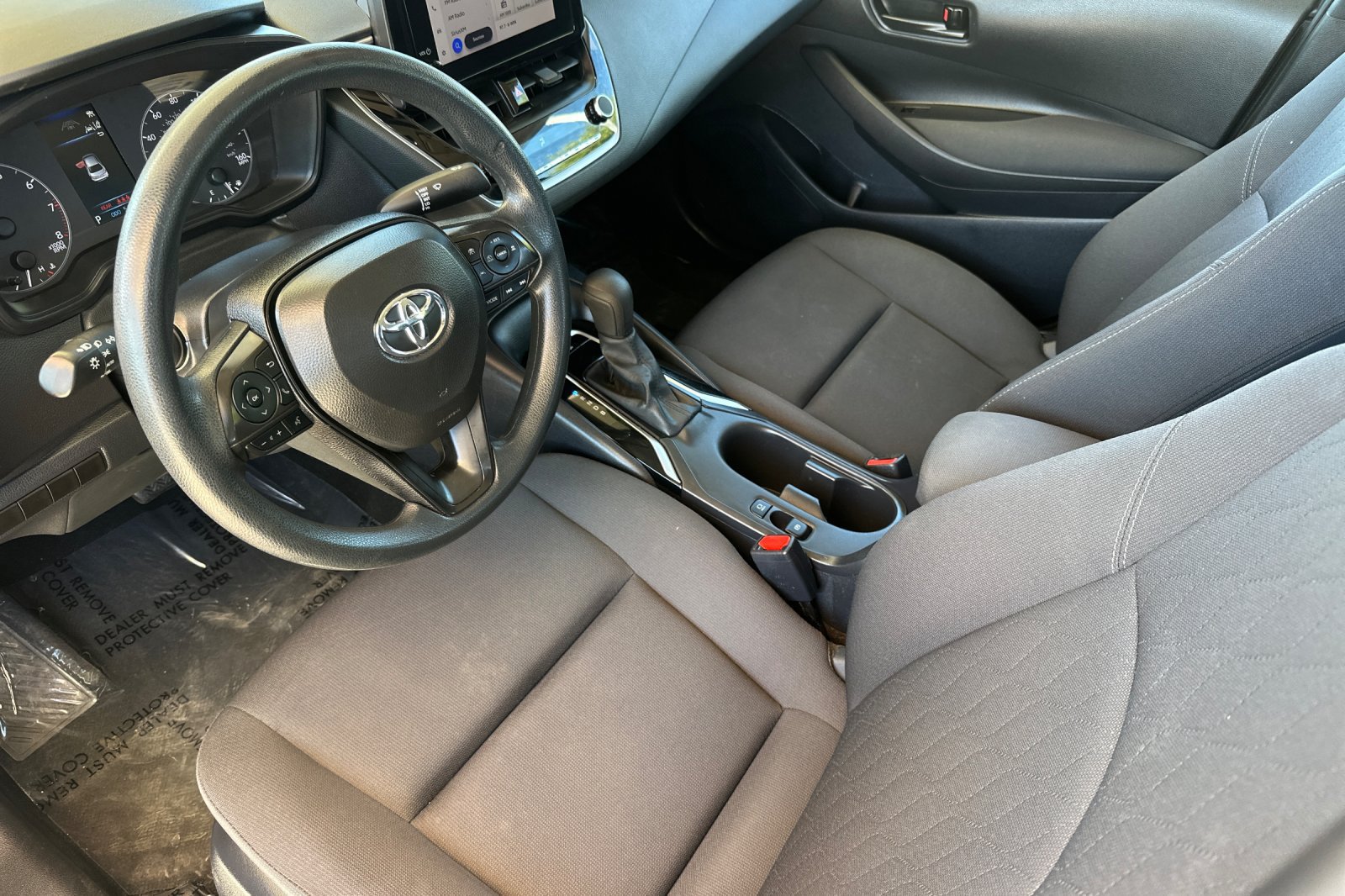 Used 2024 Toyota Corolla LE FWD image 10