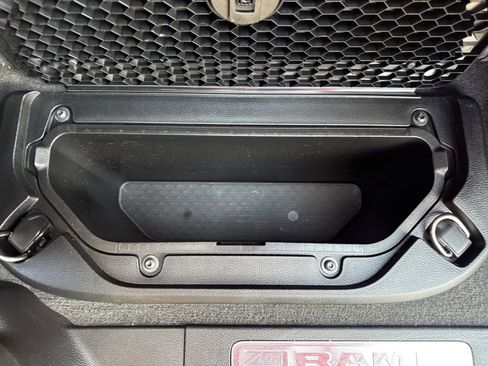 Used 2021 RAM 1500 Laramie AWD/4WD image 19