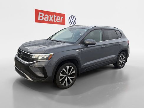 Used 2023 Volkswagen Taos SE image 17