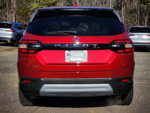 New 2025 Honda Pilot EX-L image 5