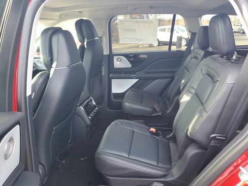 New 2026 Lincoln Aviator Reserve image 23