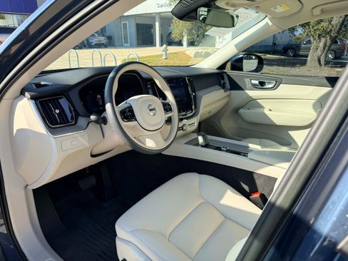 Certified 2023 Volvo XC60 B5 Plus w/ Climate Package image 10