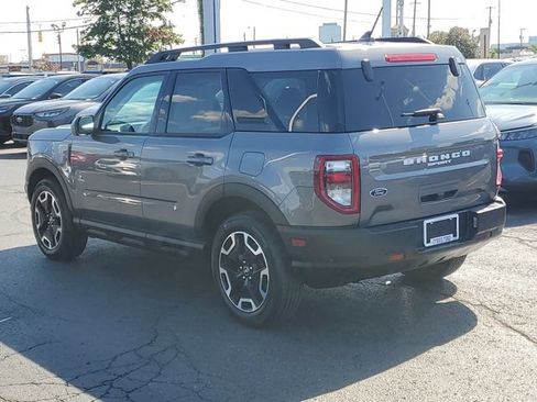 Used 2023 Ford Bronco Sport Outer Banks w/ Tech Package AWD/4WD image 4
