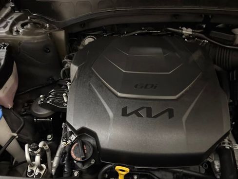Used 2022 Kia Telluride S AWD/4WD image 25