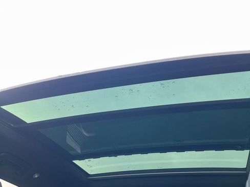 Used 2021 Audi SQ7 Prestige w/ Prestige Package image 3