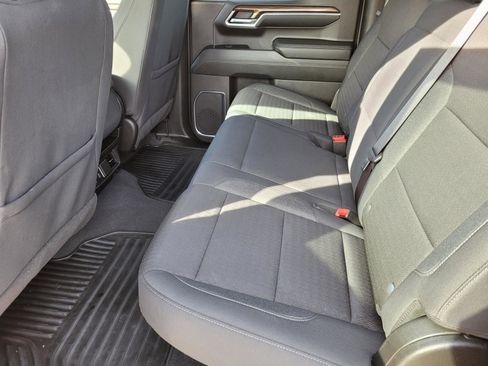 Used 2024 Chevrolet Silverado 1500 LT AWD/4WD image 15