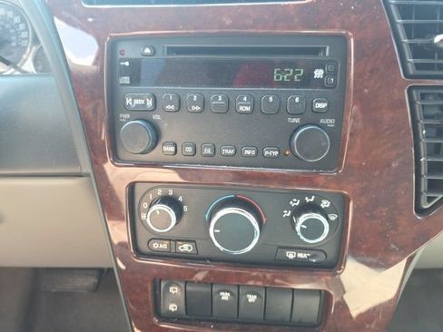 Used 2007 Buick Rendezvous CX w/ CX Luxury Package FWD image 16