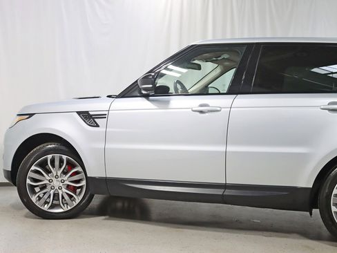 Used 2014 Land Rover Range Rover Sport Supercharged image 12