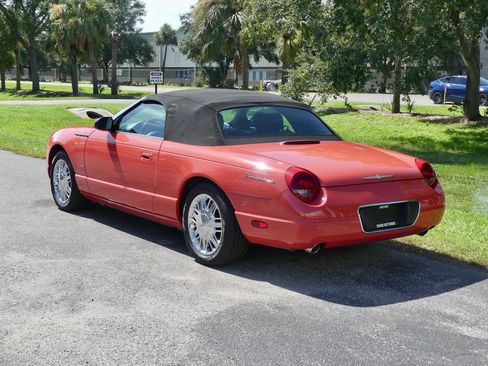 Used 2003 Ford Thunderbird image 4