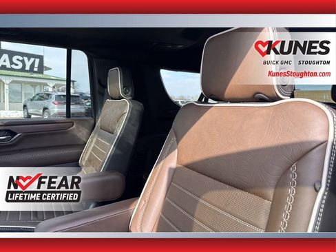 Used 2025 GMC Yukon XL Denali Ultimate w/ LPO, Floor Liner Package image 40