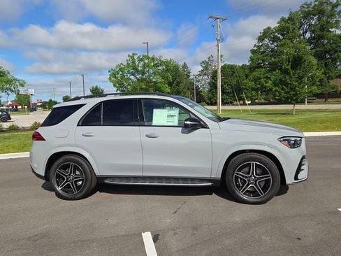 New 2026 Mercedes-Benz GLE 350 4MATIC image 2
