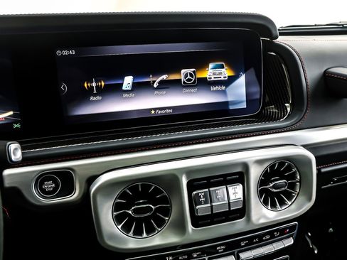 Certified 2024 Mercedes-Benz G 63 AMG 4MATIC image 22