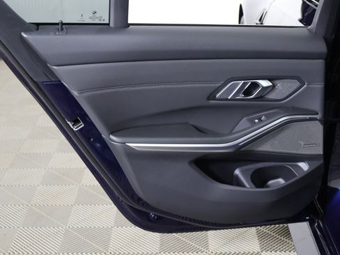 Used 2023 BMW M3 image 27