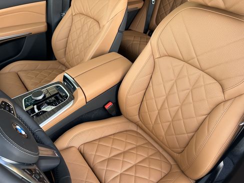 New 2026 BMW X5 xDrive40i w/ M Sport Package image 52