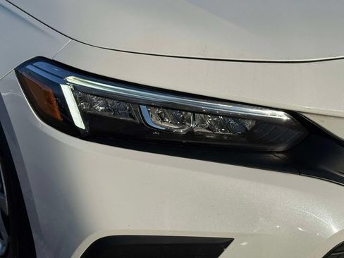 Used 2024 Honda Civic LX image 10