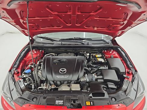 Used 2018 MAZDA MAZDA3 Grand Touring FWD image 34