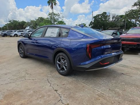 New 2026 Kia K4 FWD image 5