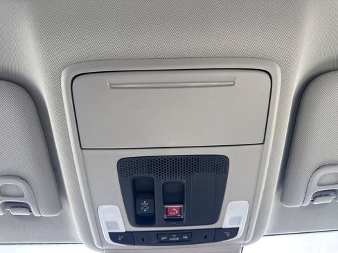 Used 2025 Honda Accord SE image 27