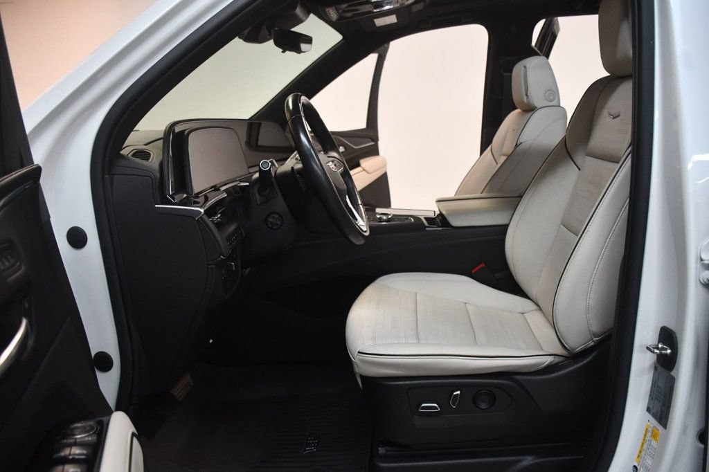 Used 2022 Cadillac Escalade Sport w/ Touring Package AWD/4WD image 28