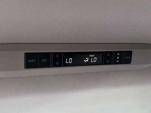 Certified 2025 Toyota Sienna XLE w/ XLE Plus Package AWD/4WD image 11