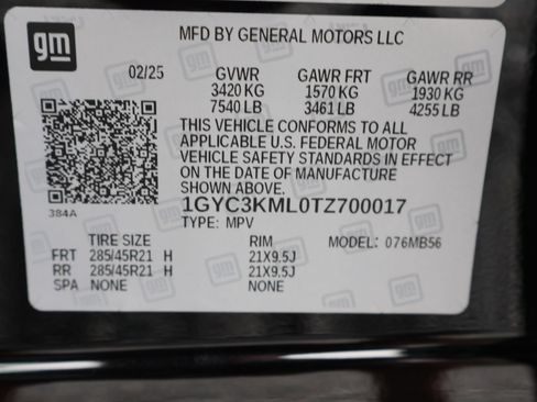 Certified 2026 Cadillac Vistiq Luxury AWD/4WD image 30