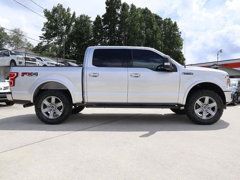Used 2019 Ford F150 XLT w/ Equipment Group 302A Luxury AWD/4WD image 8