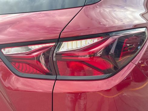 Used 2020 Chevrolet Blazer LT image 34