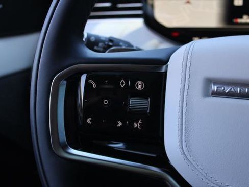 New 2026 Land Rover Range Rover Sport SE image 18