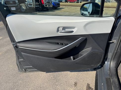 Used 2024 Toyota Corolla SE image 23
