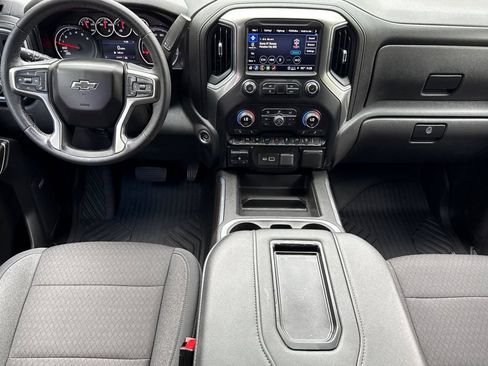 Used 2021 Chevrolet Silverado 1500 LT Trail Boss w/ Convenience Package II AWD/4WD image 9