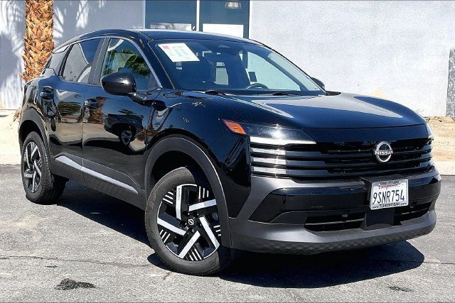 Certified 2025 Nissan Kicks SV FWD image 12