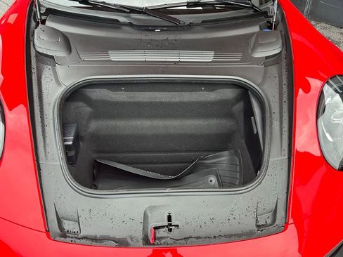 Certified 2025 Porsche 911 Carrera image 27