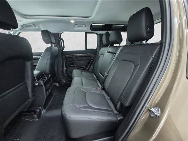 Certified 2025 Land Rover Defender 110 S AWD/4WD image 22