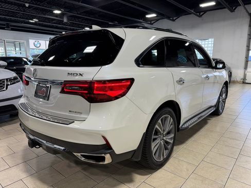 Used 2017 Acura MDX w/ Technology Package AWD/4WD image 4