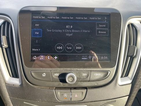 Used 2024 Chevrolet Malibu LS FWD image 11