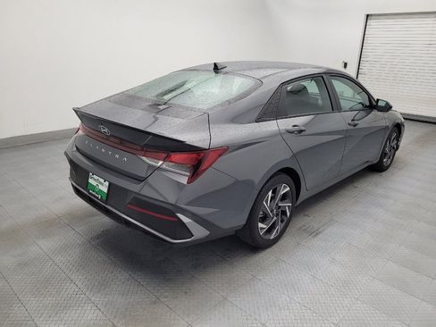 Used 2025 Hyundai Elantra Sport w/ Cargo Package FWD image 9
